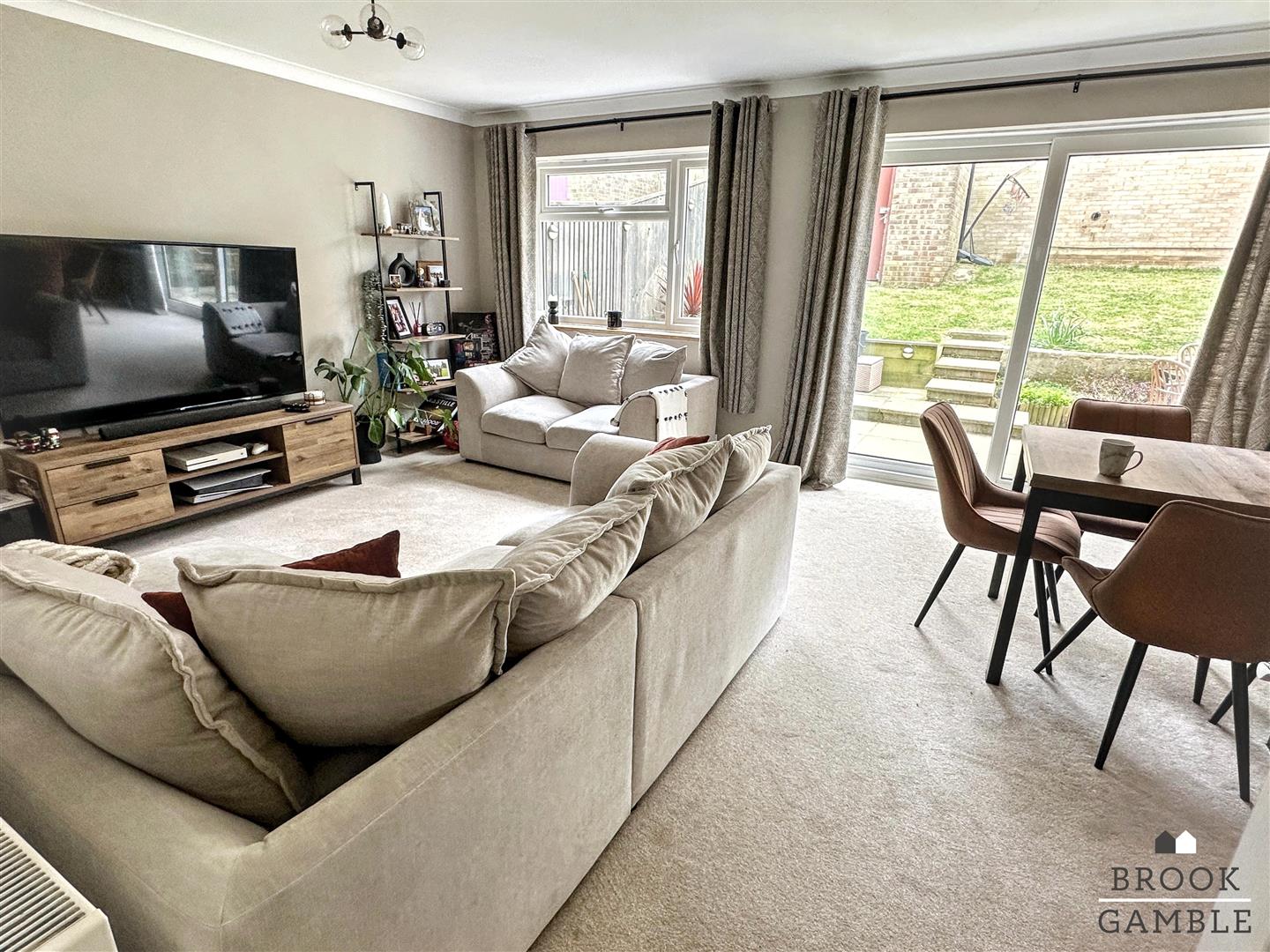 3 Bedroom House. Maywood Avenue in Eastbourne,  4